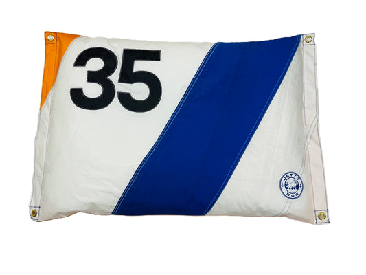 #35 Royale Sail Bed