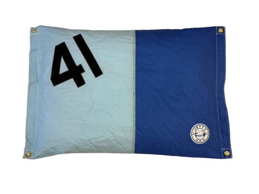 #41 Golden Howie Sail Bed